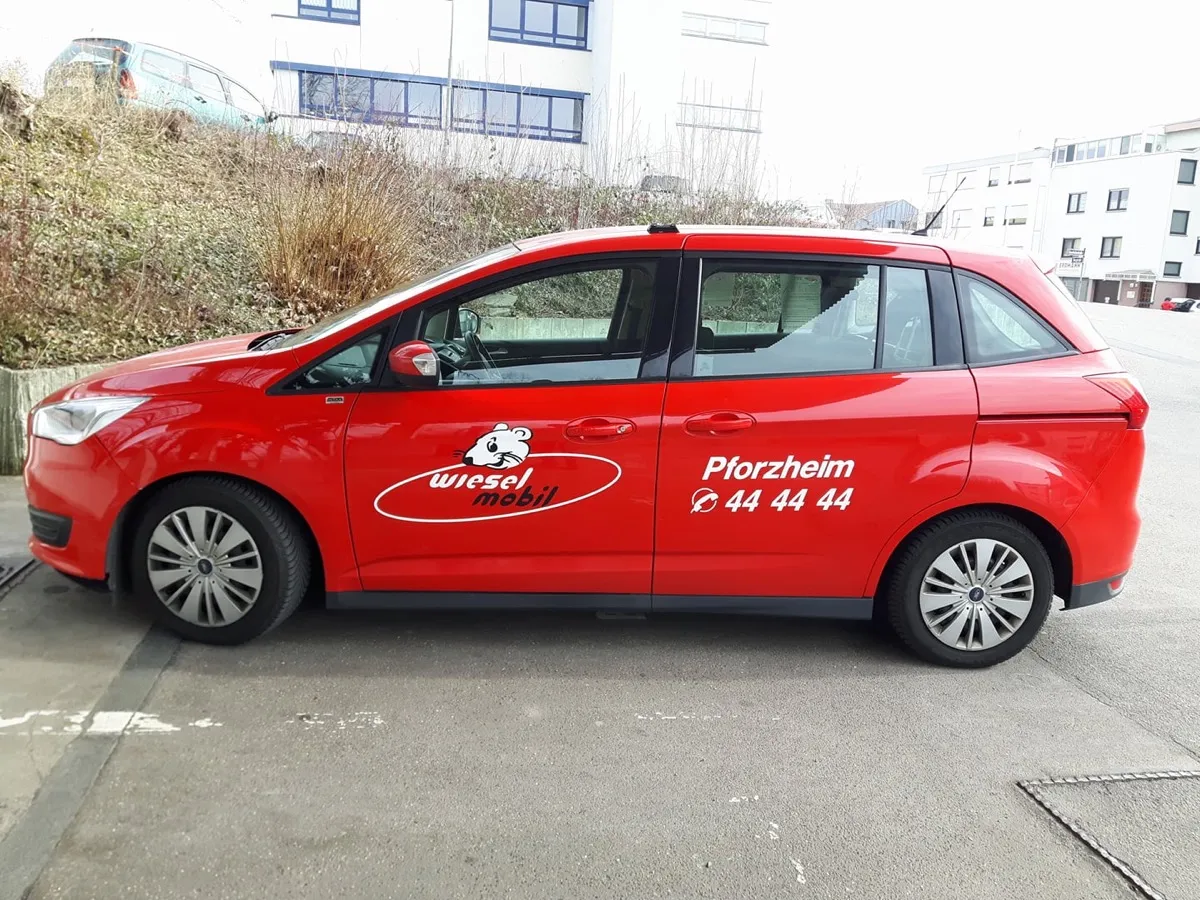 Minicar Pforzheim Mercedes V-Klasse Krankentransport